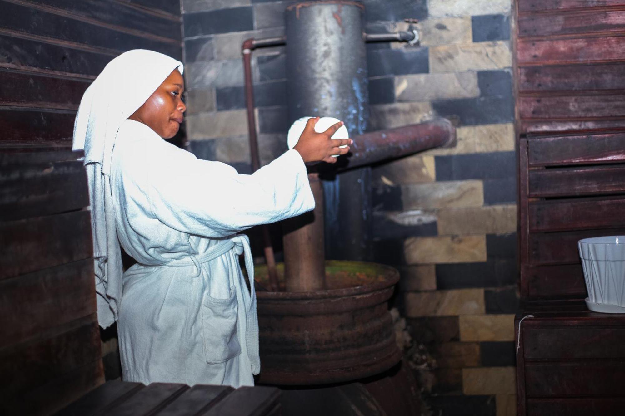 Nefaland Hotel Dar es Salaam Zewnętrze zdjęcie