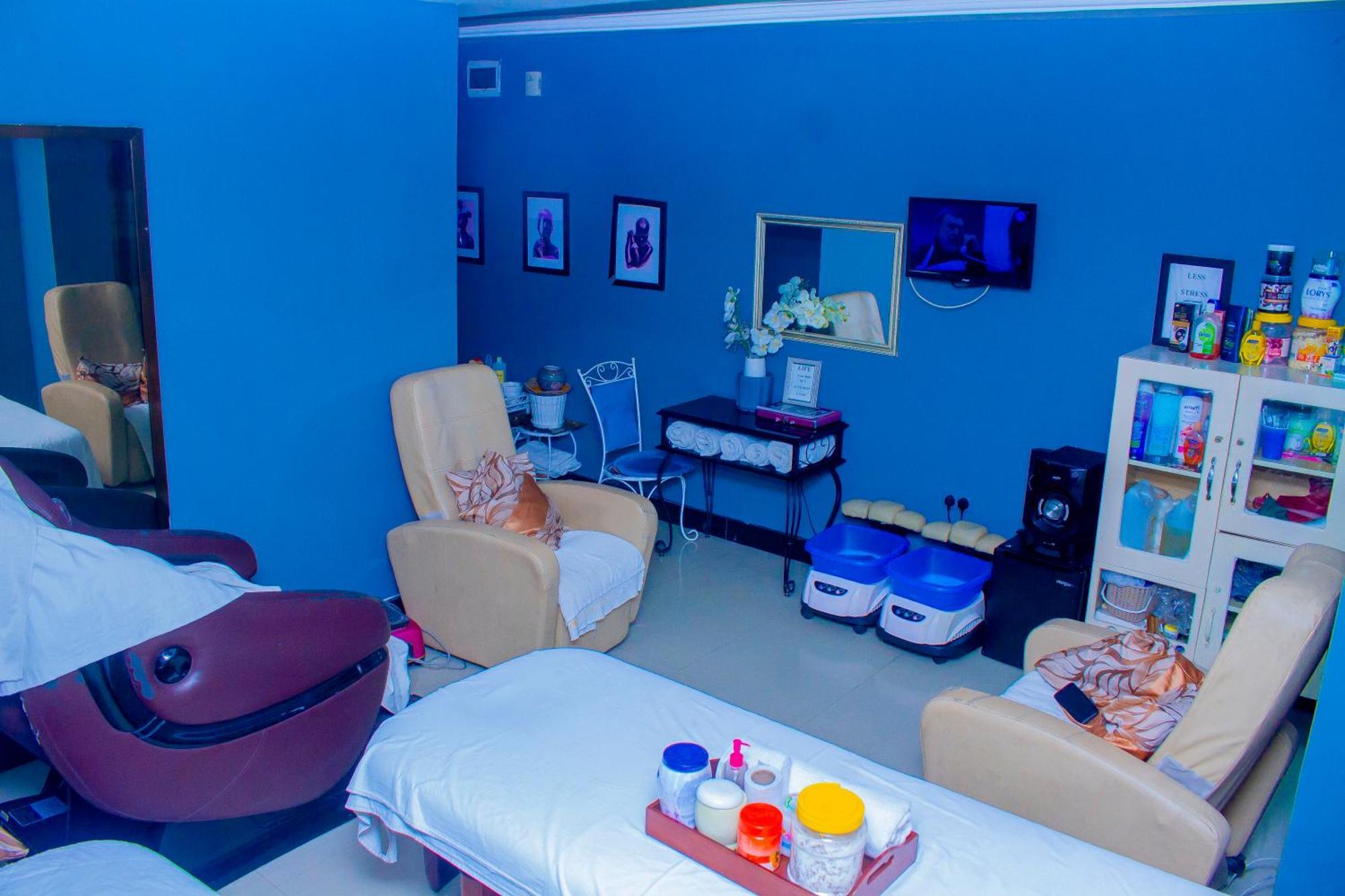 Nefaland Hotel Dar es Salaam Zewnętrze zdjęcie